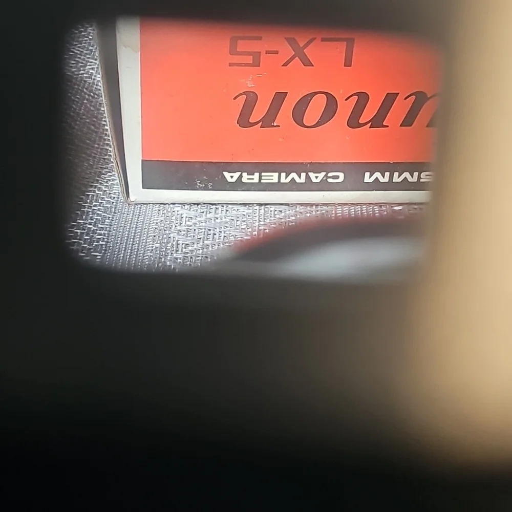 Vintage Yunon LX-5 F-45MM 35mm Point & Shoot Camera Original Packaging‎ & Case